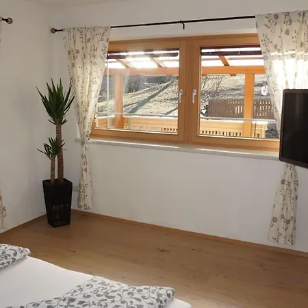 度假居 Mit Panoramaterrasse In By Interhome *
