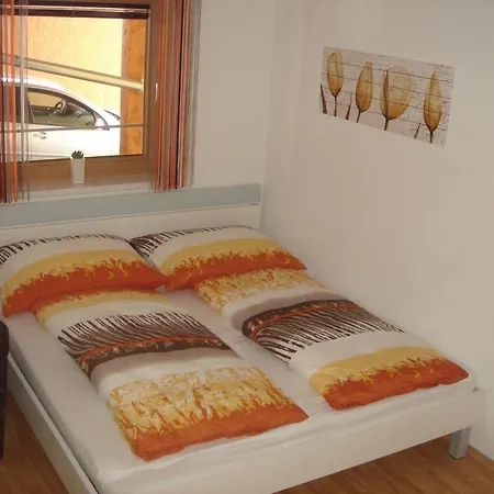 度假居 Mit Panoramaterrasse In By Interhome *
